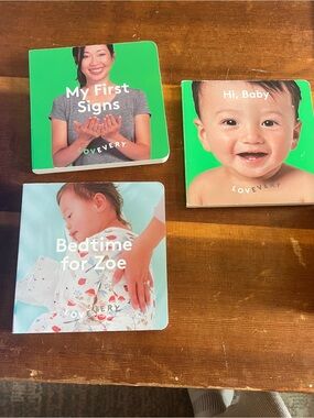 Lovevery Board Book Set - Green & Light Blue Covers